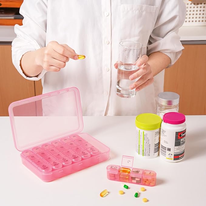 Zoksi Pill Organizer 4 Times a Day, BPA Free Weekly Travel Pill Box,Daily Pill Case with 28 Compartments to Hold Medicine, Vitamin and Supplement(Pink)