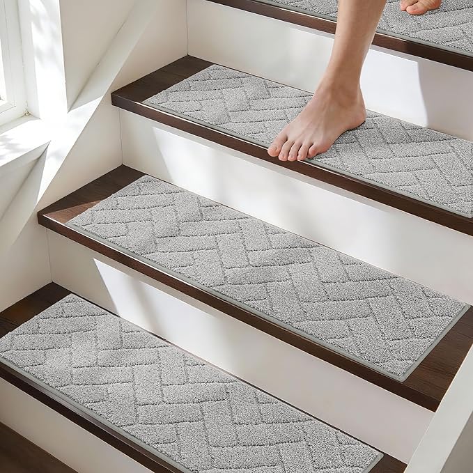 BEQHAUSE Edging Stair Treads for Wooden Steps 9" x 28", Non Slip Carpet Stair Treads Indoor Stair Runners, Soft Stair Rugs, Machine Washable, 100% Polyester, TPE Backing, 4pcs, Grey