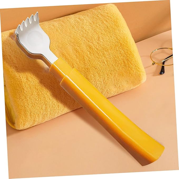 Telescoping Back Scratcher for Easy Itch Relief Portable Scratching Tool for Hard Reach Areas Lightweight Handheld Massage Device for Seniors and Disabled Users