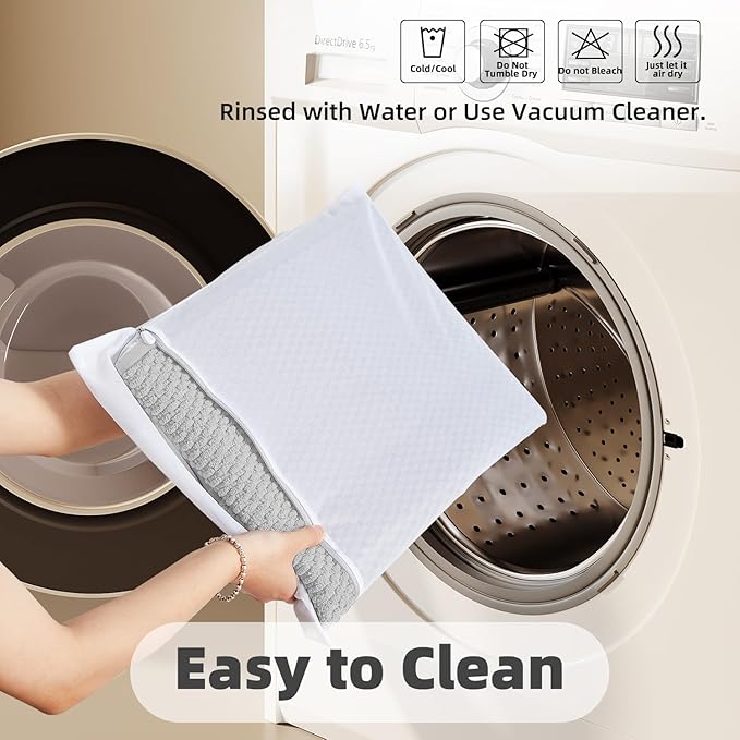 TYUU Bathroom Rugs Non Slip Washable, Super Absorbent Thin Bath Mat Quick Dry Low Pile Bathroom Rug, Light Grey 24"x47"