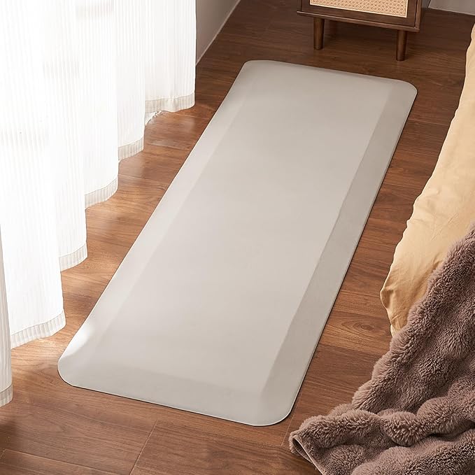 VEVOR Fall Mat for Elderly, 1-inch Thickened Fall Prevention Pad with Beveled Edge, Anti-Slip Bedside Safety Floor Mat for Seniors, Handicaps, Patients (24 x 70 inch)