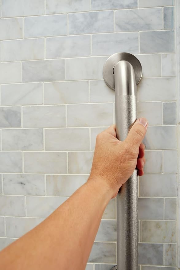Moen Home Care Bathroom Safety 18 Inch Stainless Steel Handicap Grab Bar for Bathtub and Shower, Slip Resistant Finish, Elderly Assistance Product, Polished Brass, R8918P (Pack of 2)