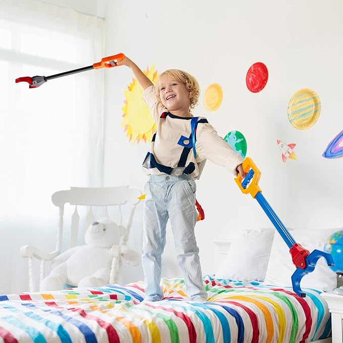 Lewtemi 4 Pcs Interactive Grabber Claw Robot Arm Pack Reacher Pickup Tool and Hand Eye Coordination Play, 18 Inch (Multicolor)