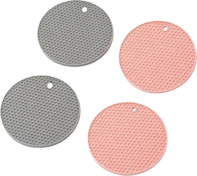 4-Pack Silicone Jar Opener Pads, 2 Gray & 2 Pink Non-Slip Grippers for Seniors, Easy Open Tight Lids, Versatile Hot Pad Mat for Kitchen Counter and Hot Dishes (17.5cm Diameter)