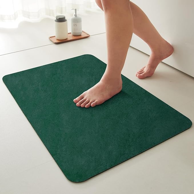 TYUU Bathroom Mat Quick Dry, Bathroom Rugs Non Slip Washable Thin Absorbent Bath Mat Fits Under Door Bathroom Floor Mat Perfect for Bath, Shower, or Sink 20"x30" Dark Green