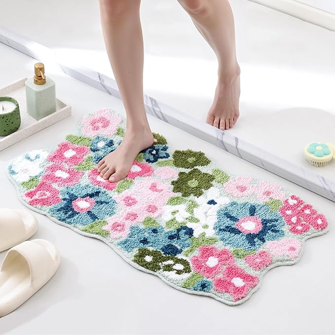 TRUEDAYS Wildflower Floral Bathroom Rug - Cute Tufted Non Slip Soft Flower Shaped Bath Mat, Washable Farmhouse & Cottagecore Bathroom Decor - Aesthetic Green Rug for Vanity, Tub, Entryway
