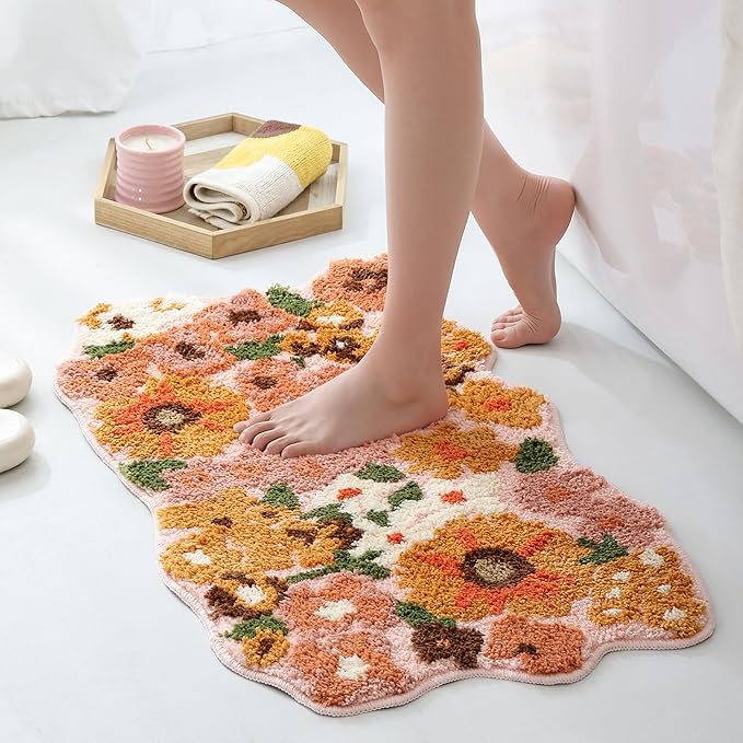 TRUEDAYS Wildflower Floral Bathroom Rug - Cute Tufted Non Slip Soft Flower Shaped Bath Mat, Washable Farmhouse & Cottagecore Bathroom Decor - Aesthetic Orange Rug for Vanity, Tub, Entryway